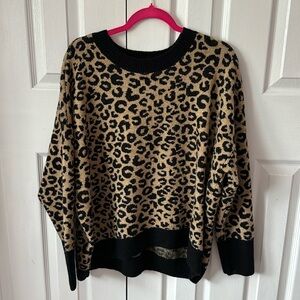 Women’s cheetah Vince Camuto sweater